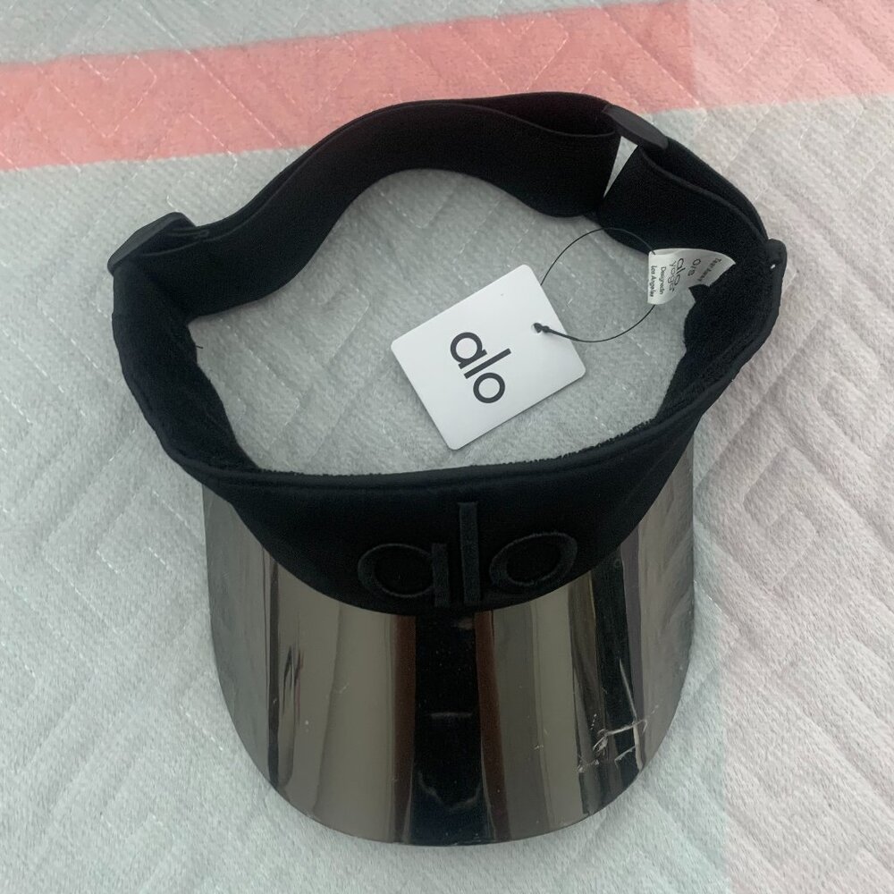 New Alo Yoga Airlift Solar Visor C Hat